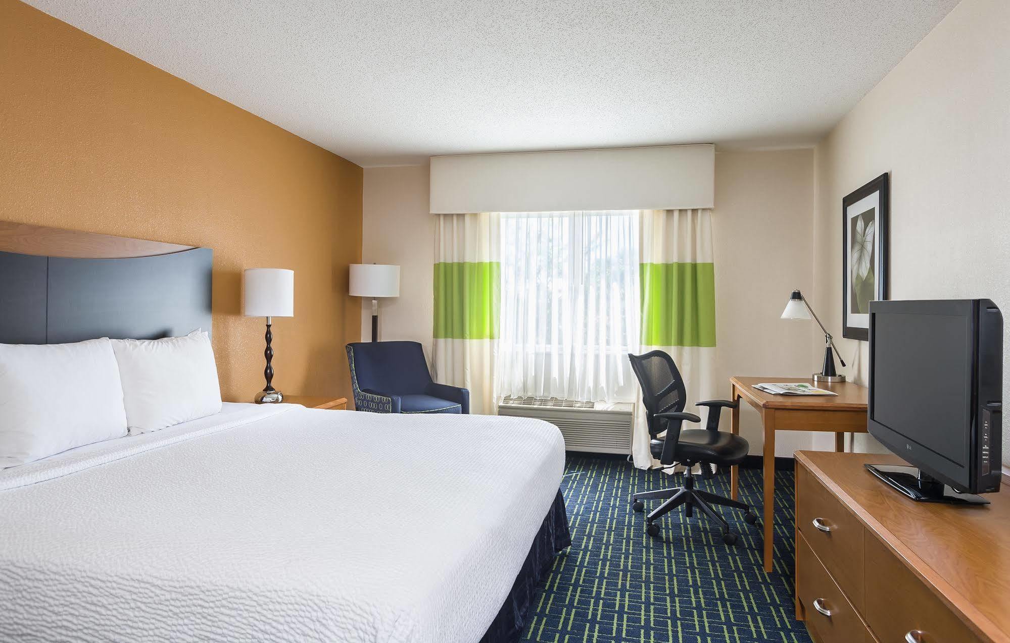 Fairfield Inn & Suites Grand Rapids Extérieur photo